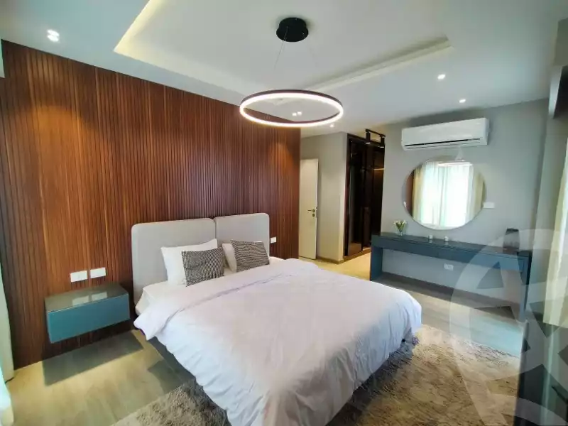 https://aqarmap.com.eg/en/listing/5889107-for-sale-cairo-el-sheikh-zayed-city-compounds-kmbwnd-fyldj-wyst-dr-llttwyr