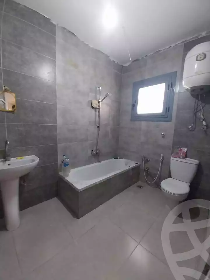 https://aqarmap.com.eg/ar/listing/5889682-for-rent-alexandria-ganaklis