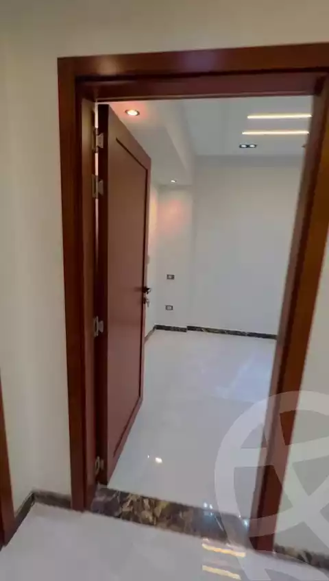 https://aqarmap.com.eg/en/listing/5889866-for-sale-cairo-el-mohandesen-lebnan-square