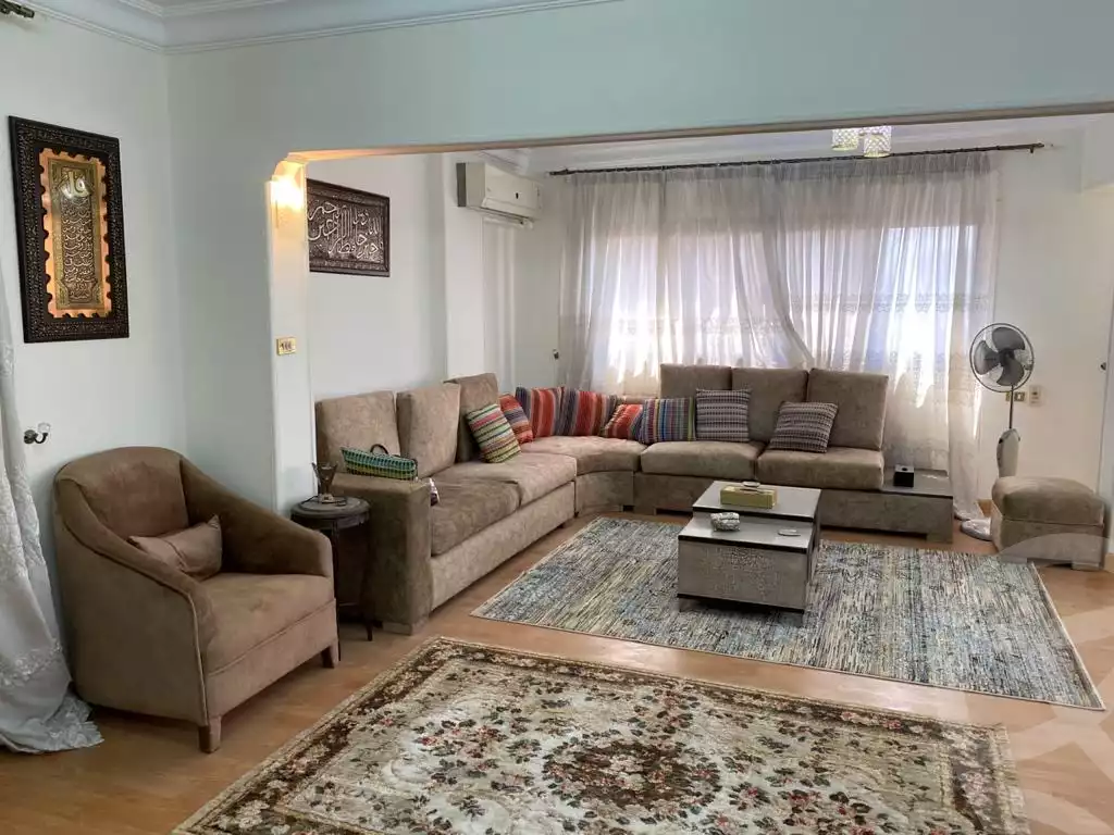 https://aqarmap.com.eg/ar/listing/5890131-for-rent-cairo-el-sayyeda-zeinab-el-sayeda-zainab-square