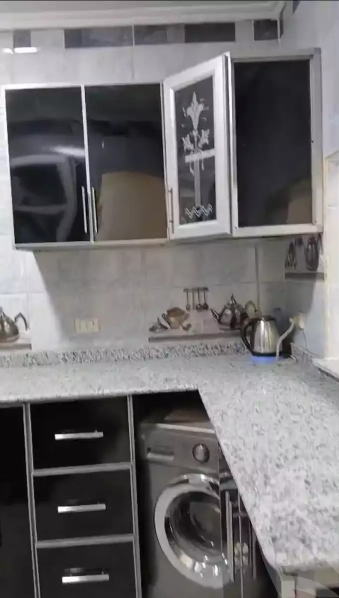 https://aqarmap.com.eg/en/listing/5890593-for-sale-cairo-faisal-kafr-tohormos-queen-nazli-st