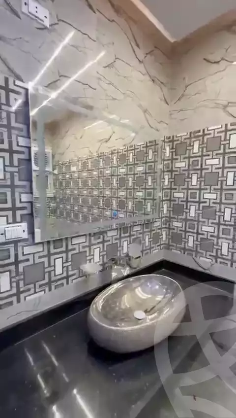 https://aqarmap.com.eg/en/listing/5890851-for-sale-cairo-el-mohandesen-shareaa-sorya