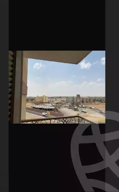 https://aqarmap.com.eg/en/listing/5891237-for-sale-cairo-madinat-el-salam-air-navigation-compound