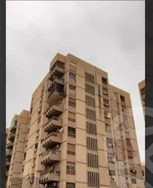 https://aqarmap.com.eg/en/listing/5891282-for-sale-cairo-downtown-abdeen-mohammed-farid-st