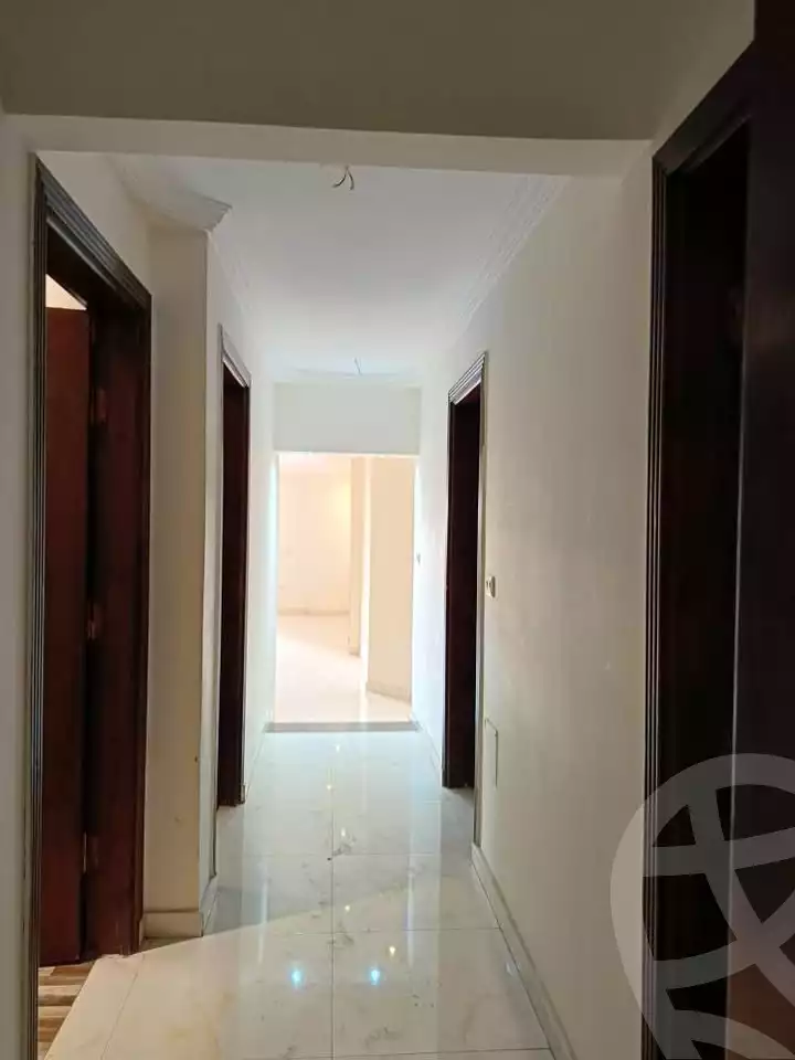 https://aqarmap.com.eg/ar/listing/5892058-for-rent-cairo-mokattam-lhdb-l-ly-manteqt-ganob-s