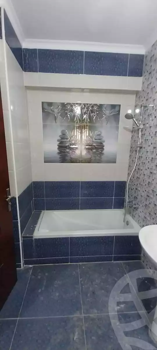 https://aqarmap.com.eg/ar/listing/5892079-for-rent-cairo-mokattam-lhdb-l-ly