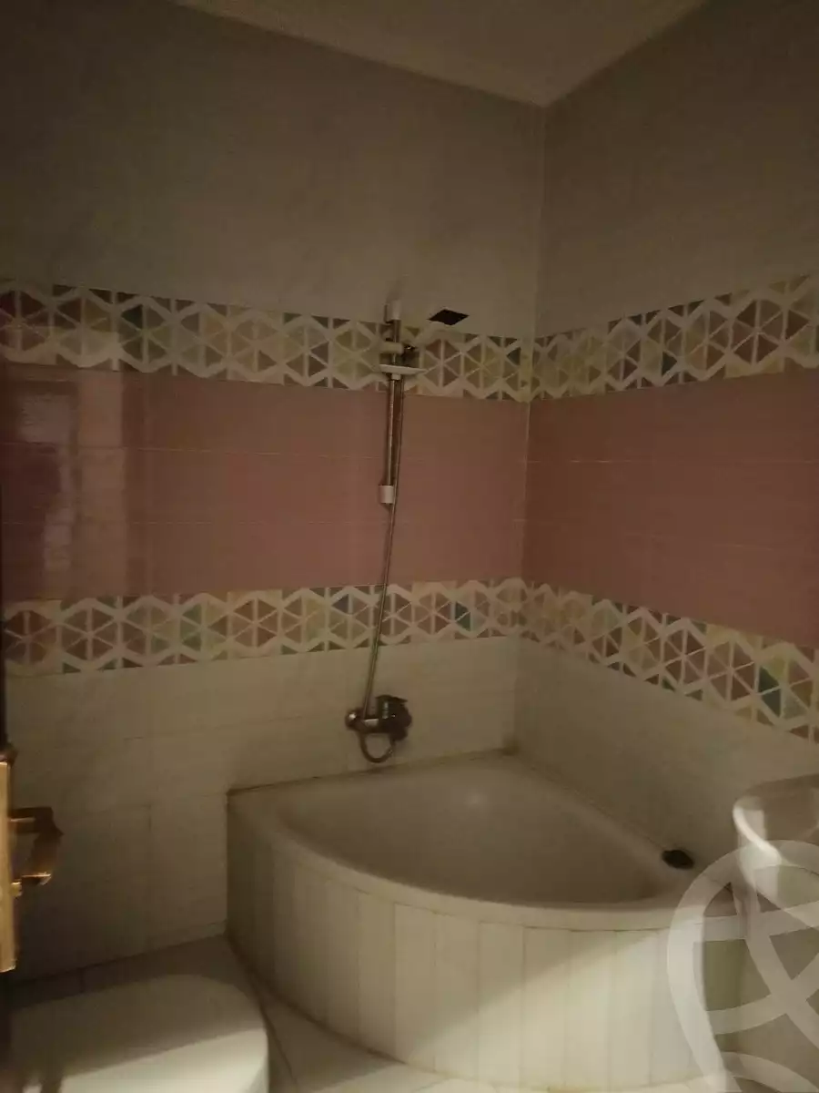https://aqarmap.com.eg/en/listing/5892121-for-rent-cairo-mokattam-lhdb-l-ly-manteqt-ganob-s