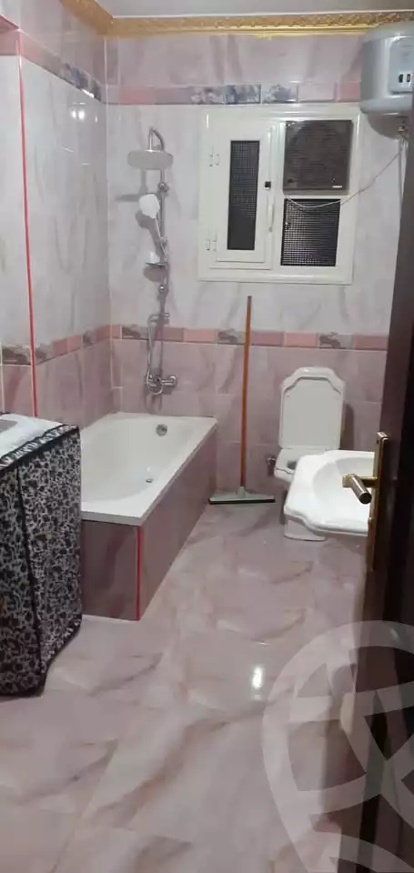https://aqarmap.com.eg/en/listing/5892120-for-rent-cairo-el-haram-madkor