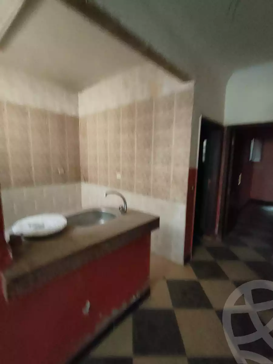 https://aqarmap.com.eg/ar/listing/5892232-for-sale-cairo-helwan-el-masaken-el-iqtsadeyah-ahmed-badawy-st