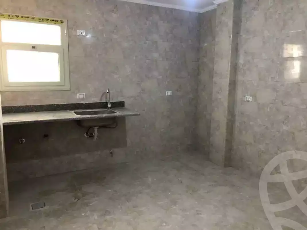 https://aqarmap.com.eg/en/listing/5893590-for-rent-cairo-mokattam-lhdb-l-ly