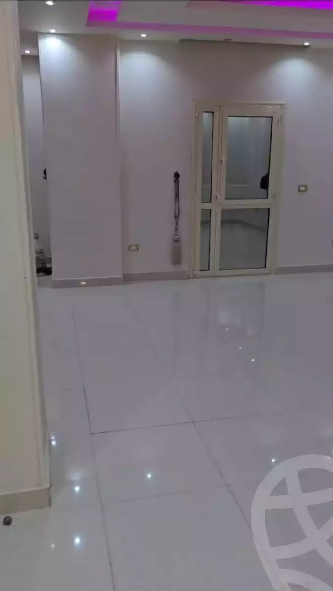 https://aqarmap.com.eg/ar/listing/5893898-for-sale-cairo-mokattam-el-hadabah-el-wosta-7th-zone-street-33