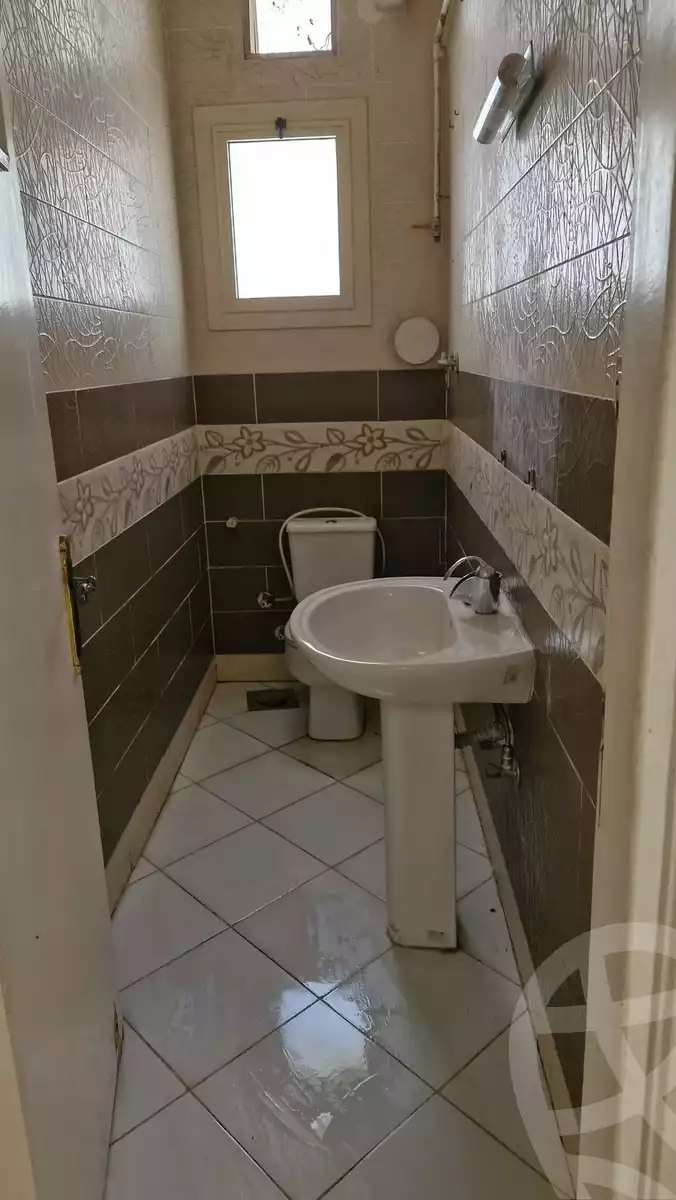 https://aqarmap.com.eg/en/listing/5895070-for-sale-alexandria-lauran