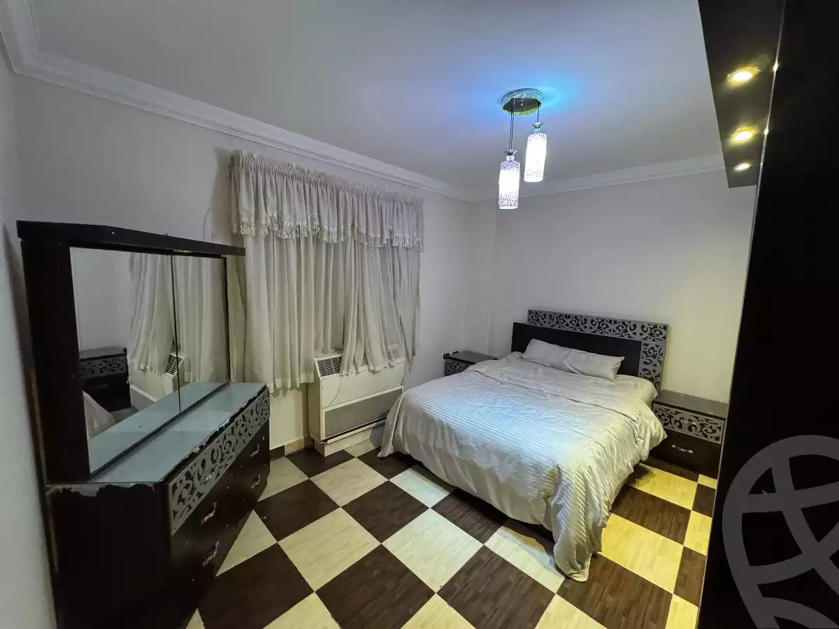 https://aqarmap.com.eg/en/listing/5896059-for-rent-cairo-new-cairo-compounds-el-ashrafia