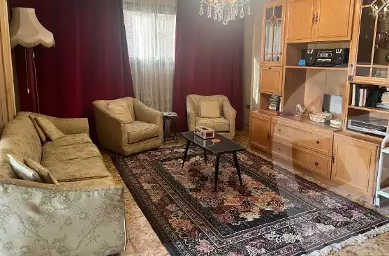 https://aqarmap.com.eg/en/listing/5896653-for-sale-cairo-heliopolis-heliopolis-square-mohammed-farid-st
