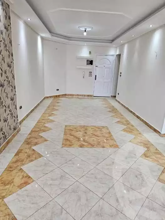 https://aqarmap.com.eg/en/listing/5896686-for-rent-cairo-mokattam-lhdb-l-ly-shareaa-9