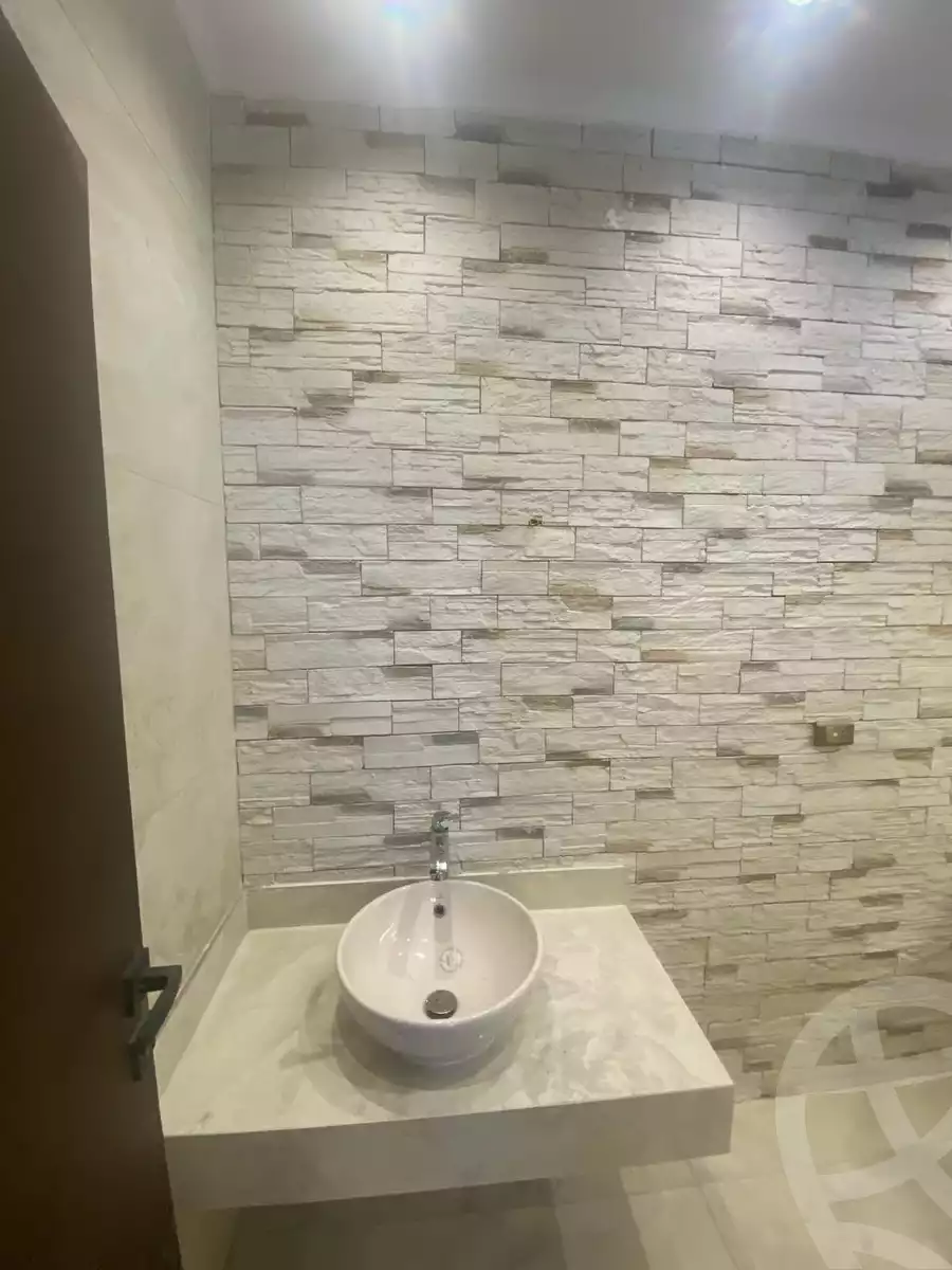 https://aqarmap.com.eg/en/listing/5896704-for-rent-cairo-el-sheikh-zayed-city-compounds-el-patio-zahraa