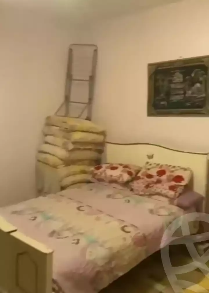 https://aqarmap.com.eg/ar/listing/5896921-for-rent-cairo-faisal-kafr-tohormos-el-shaheed-ahmed-hamdy-st