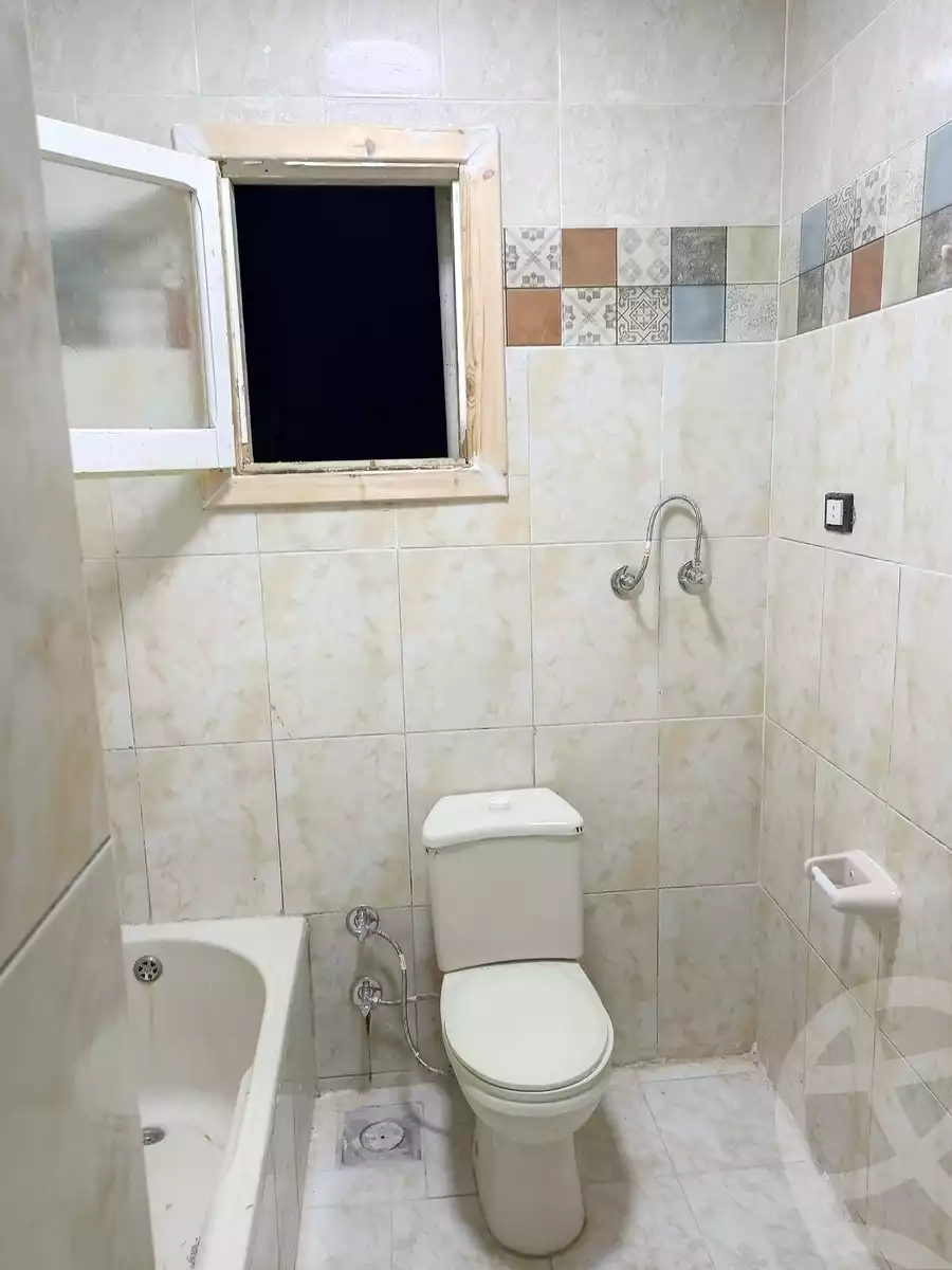 https://aqarmap.com.eg/ar/listing/5897290-for-sale-alexandria-rs-ltyn