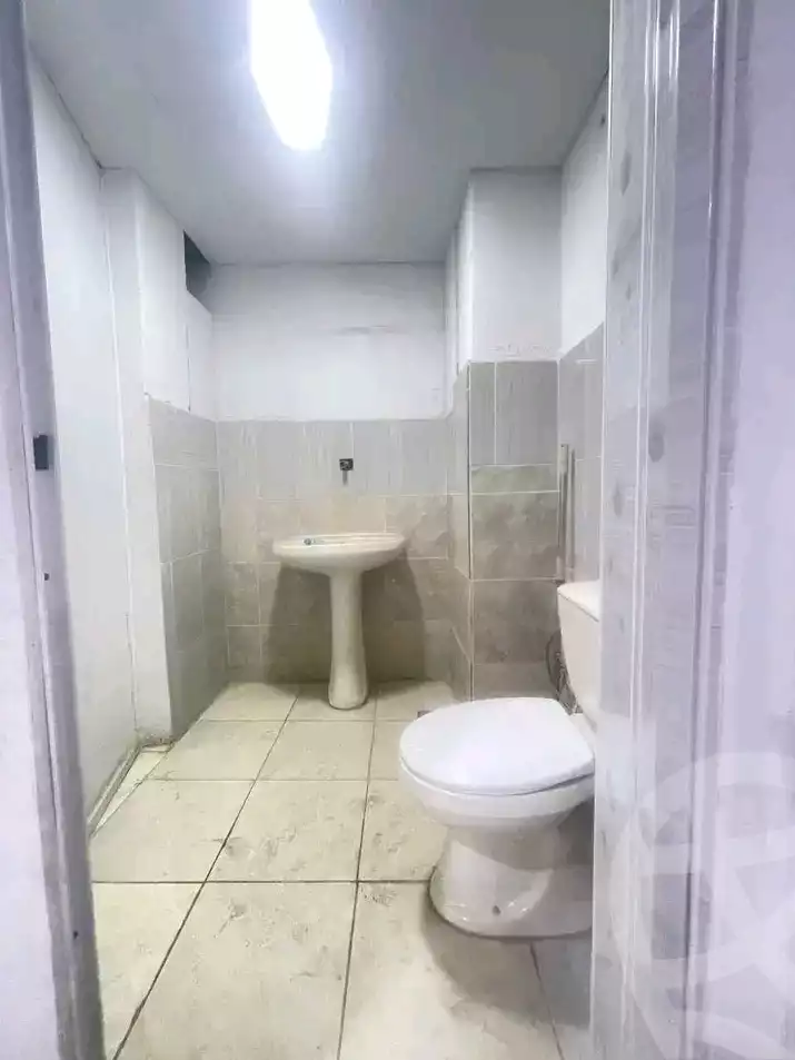 https://aqarmap.com.eg/en/listing/5899399-for-sale-alexandria-moharram-bey-othman-galal-st