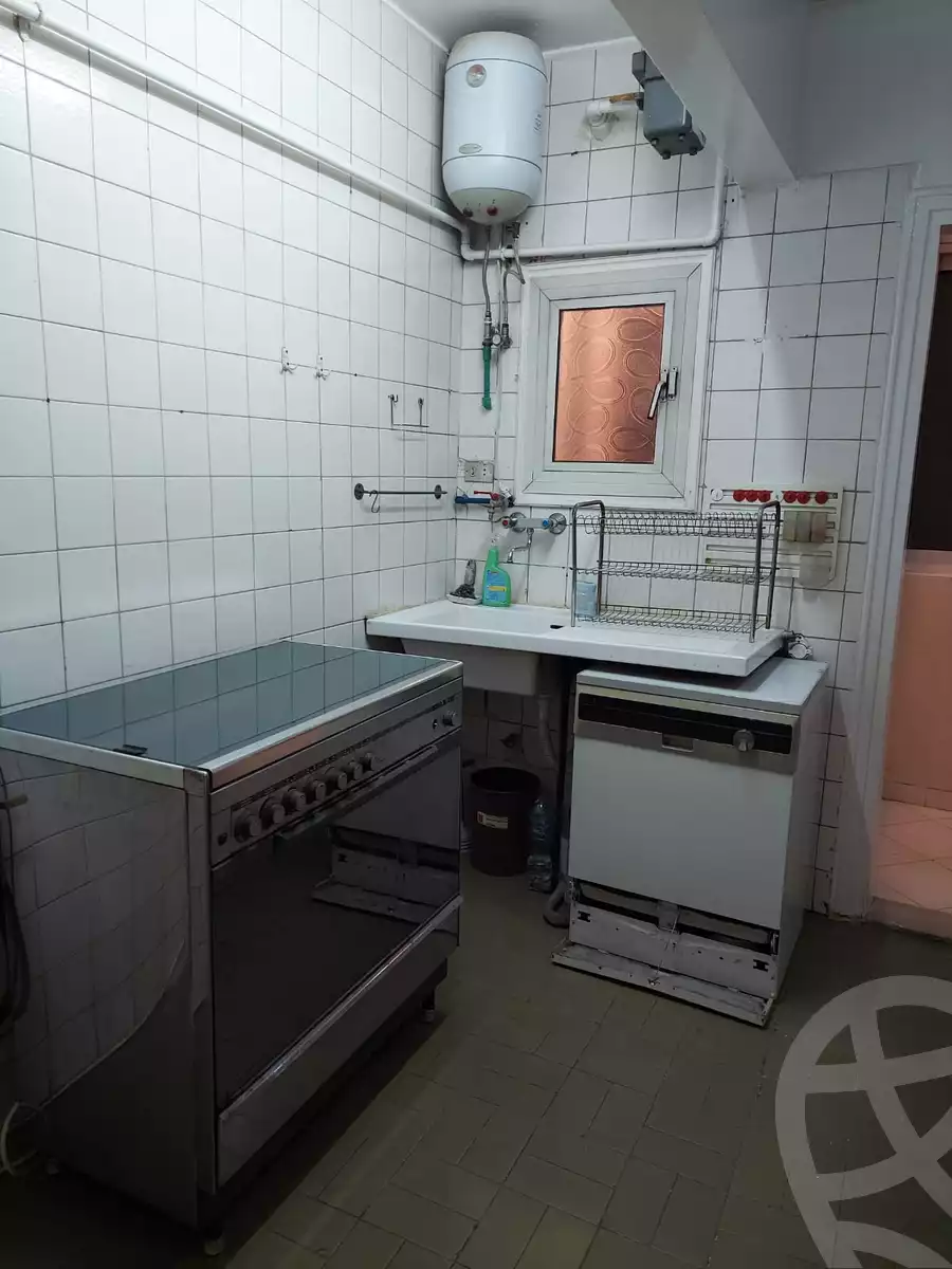https://aqarmap.com.eg/en/listing/5900522-for-rent-cairo-el-mohandesen-shareaa-ahmed-orabi