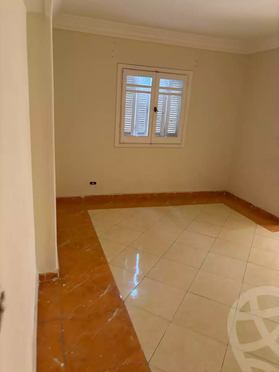 https://aqarmap.com.eg/ar/listing/5891373-for-rent-alexandria-miami-ibn-moeslh-al-arman-st