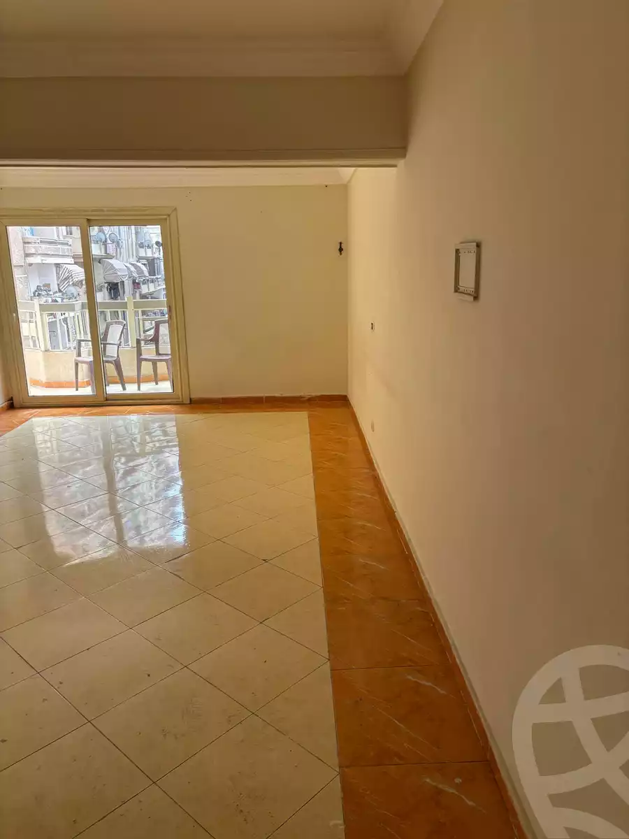 https://aqarmap.com.eg/ar/listing/5891373-for-rent-alexandria-miami-ibn-moeslh-al-arman-st