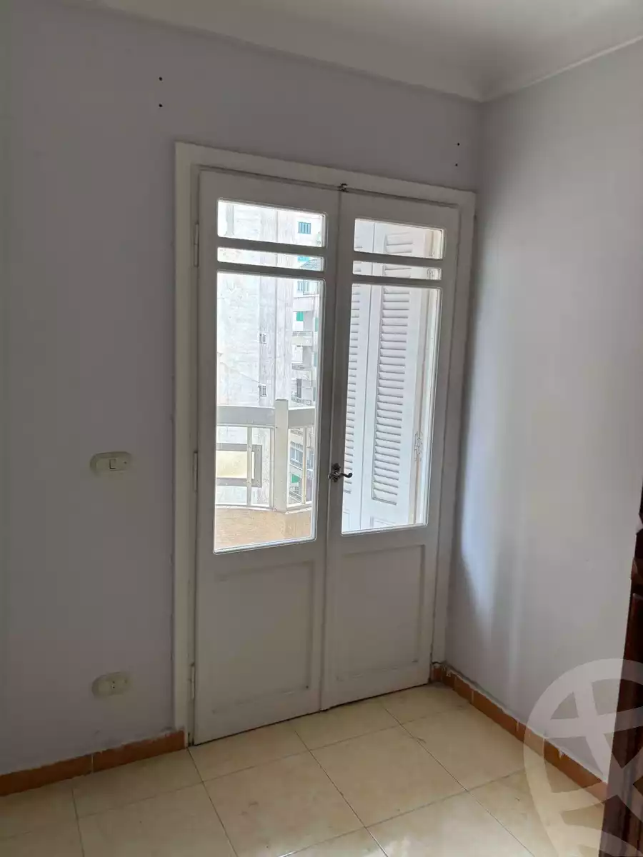 https://aqarmap.com.eg/ar/listing/5891373-for-rent-alexandria-miami-ibn-moeslh-al-arman-st