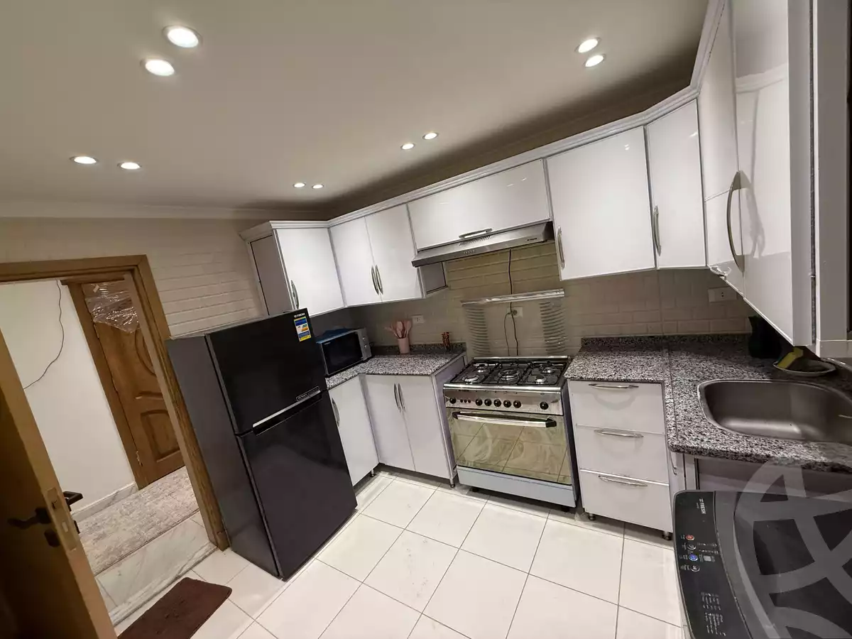https://aqarmap.com.eg/ar/listing/5903371-for-rent-cairo-dokki-msdq