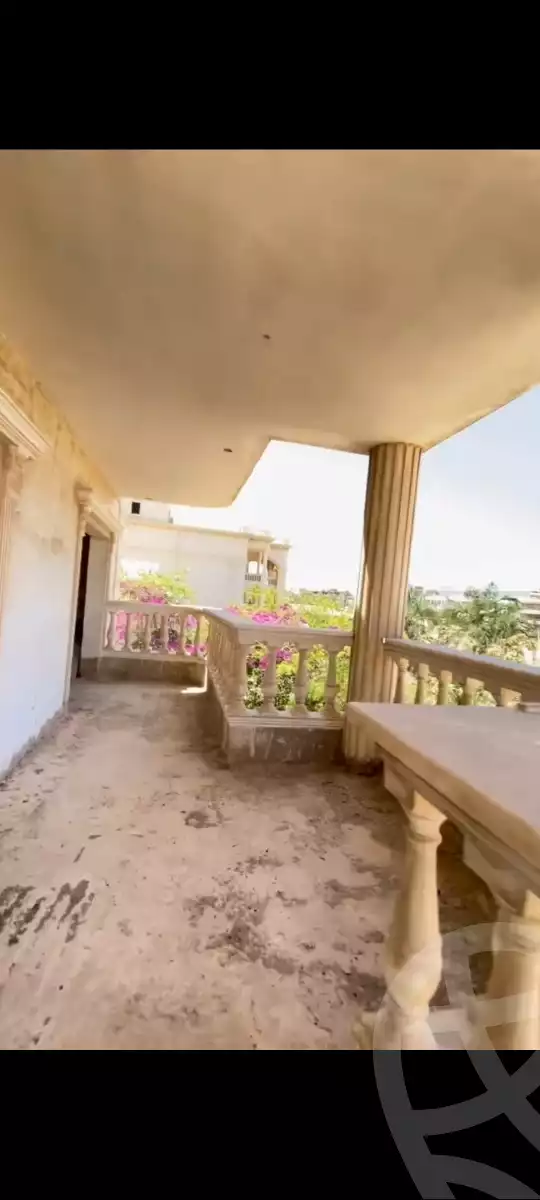https://aqarmap.com.eg/ar/listing/5903908-for-sale-cairo-al-oubour-compounds-golf-city