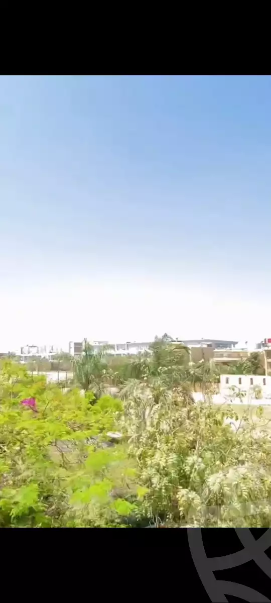 https://aqarmap.com.eg/ar/listing/5903908-for-sale-cairo-al-oubour-compounds-golf-city