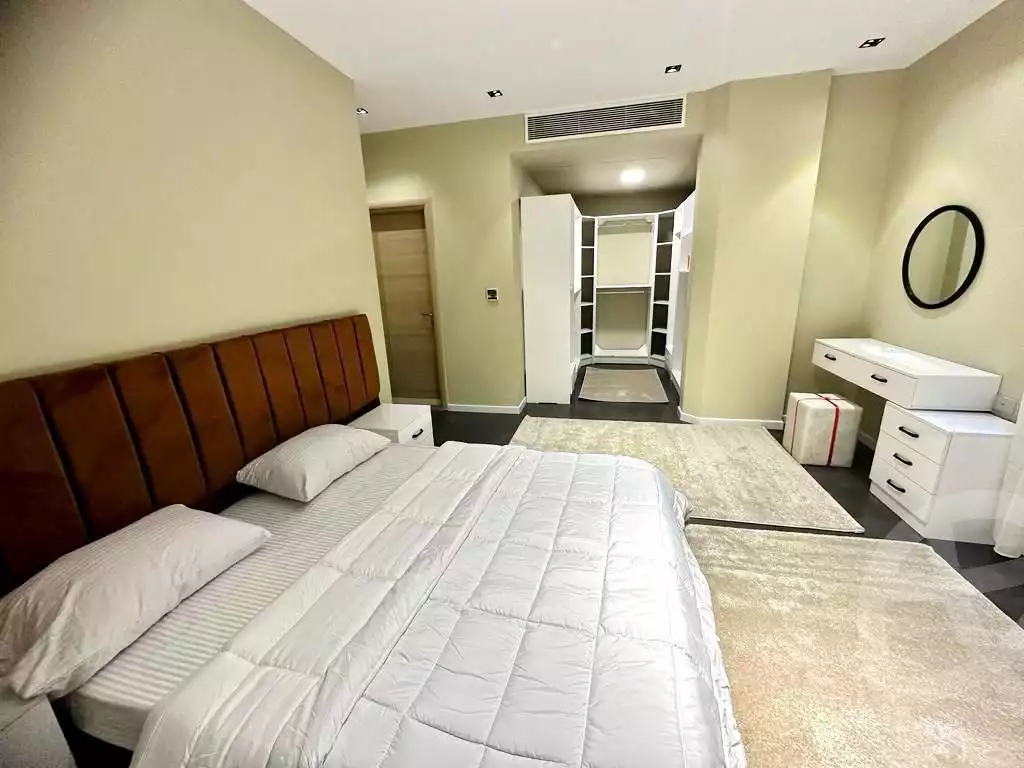https://aqarmap.com.eg/en/listing/5905196-for-rent-cairo-el-sheikh-zayed-city-compounds-kmbwnd-ljry-swdyk