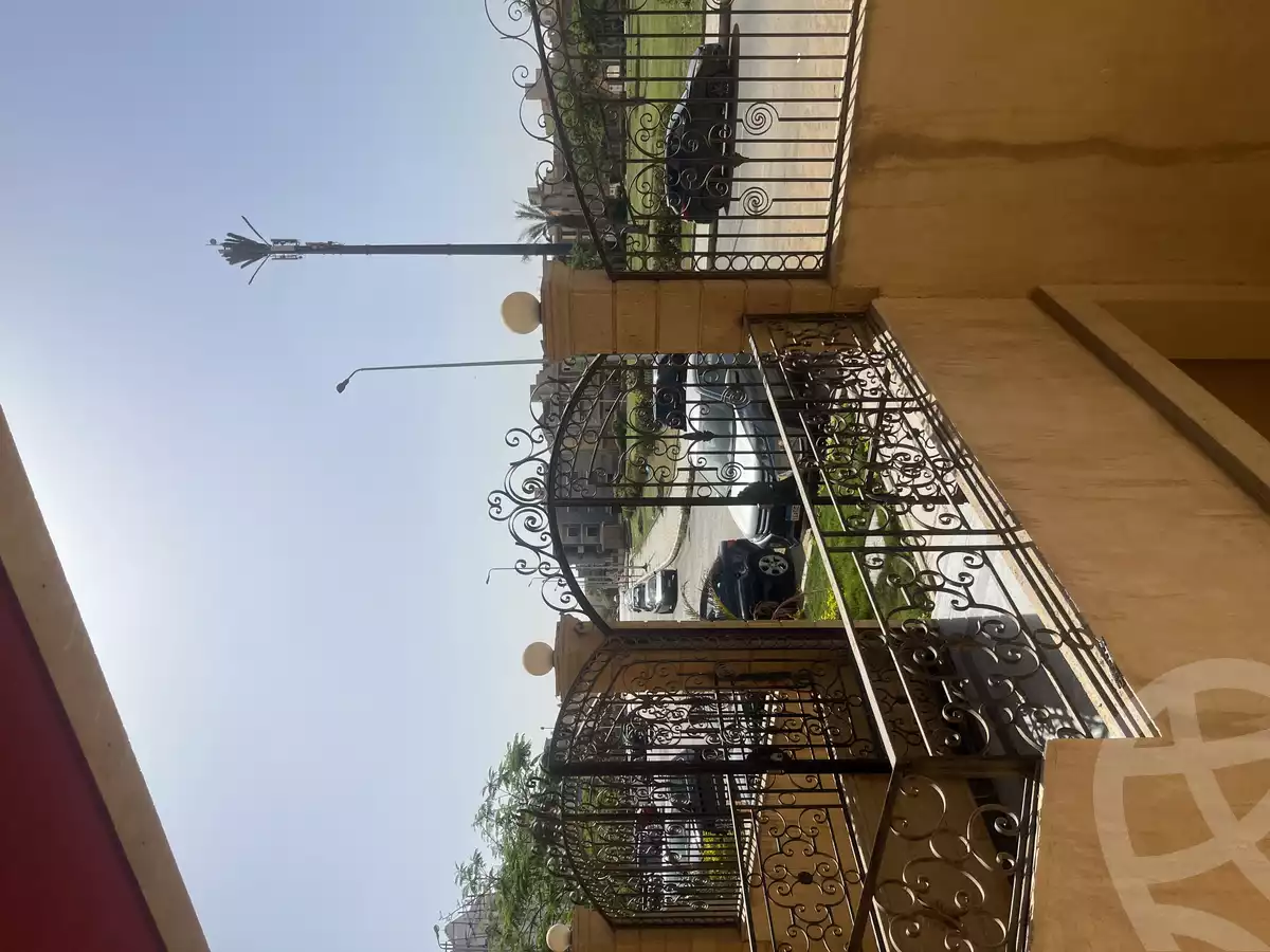 https://aqarmap.com.eg/en/listing/5906026-for-sale-cairo-new-cairo-el-banafsg-el-banafsag-11-suleiman-al-halabi-st