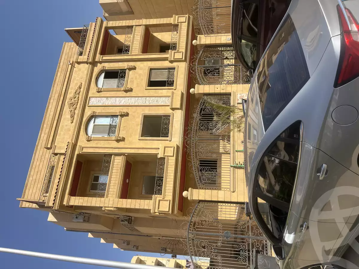 https://aqarmap.com.eg/en/listing/5906026-for-sale-cairo-new-cairo-el-banafsg-el-banafsag-11-suleiman-al-halabi-st