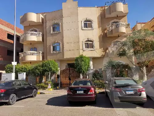 https://aqarmap.com.eg/en/listing/5906381-for-sale-cairo-new-cairo-el-yassamin-el-yasmeen-3-mohamed-rahim-st