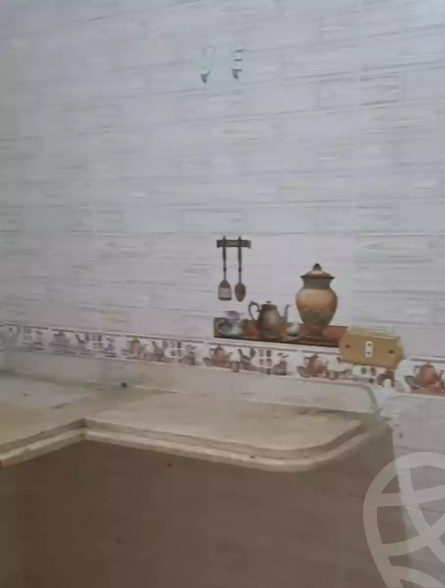 https://aqarmap.com.eg/ar/listing/5906465-for-sale-alexandria-l-jmy-lbytsh-el-saleheen-mosque-st