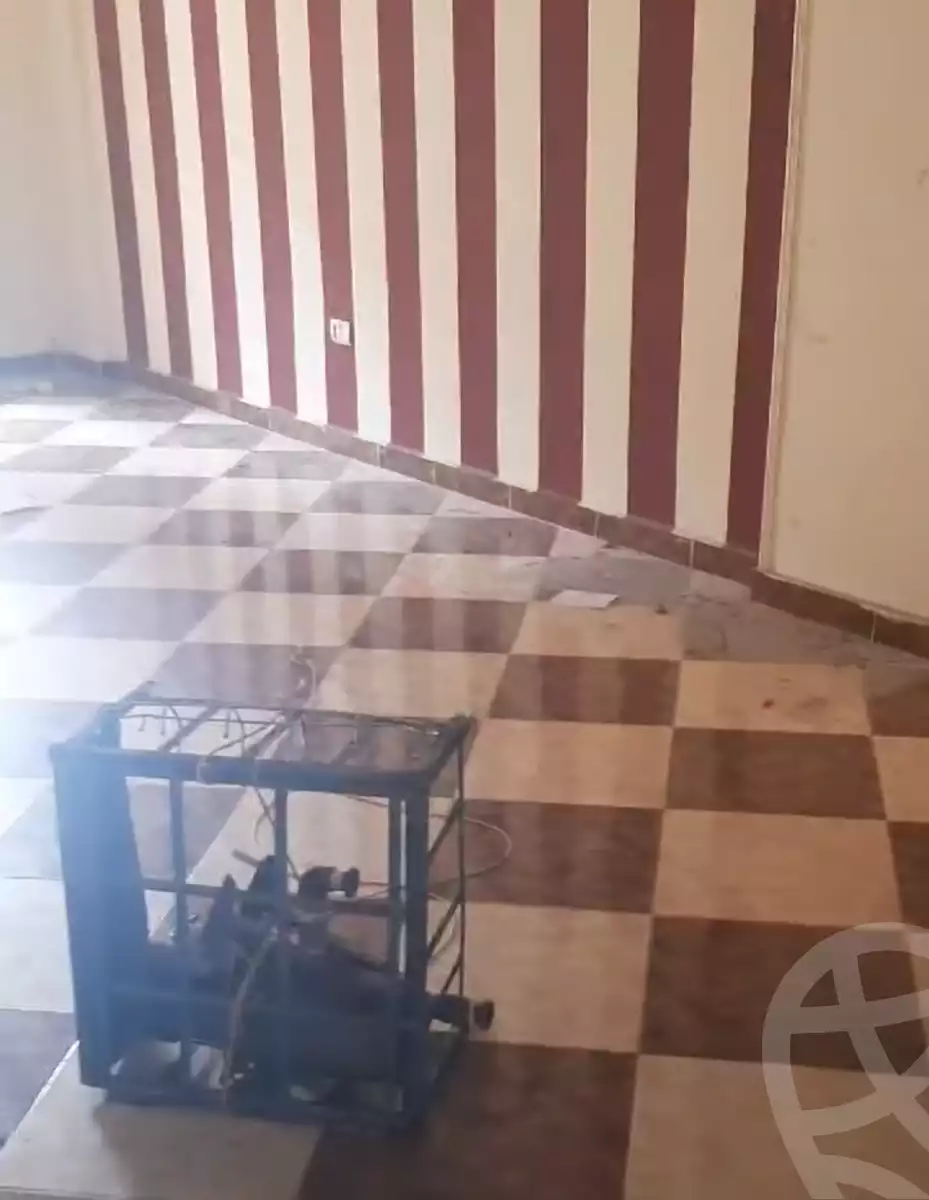 https://aqarmap.com.eg/ar/listing/5906465-for-sale-alexandria-l-jmy-lbytsh-el-saleheen-mosque-st