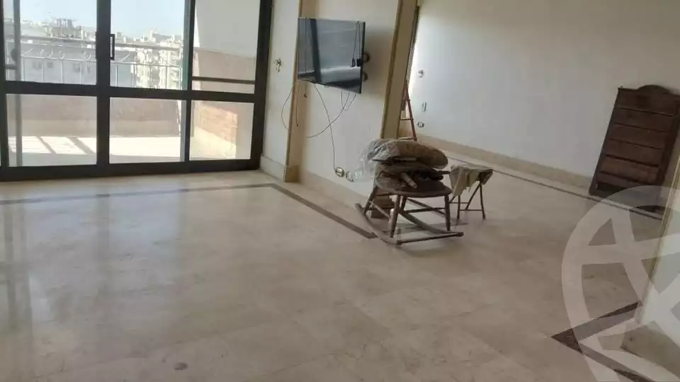 https://aqarmap.com.eg/en/listing/5906546-for-rent-cairo-mokattam-lhdb-l-ly-shareaa-9