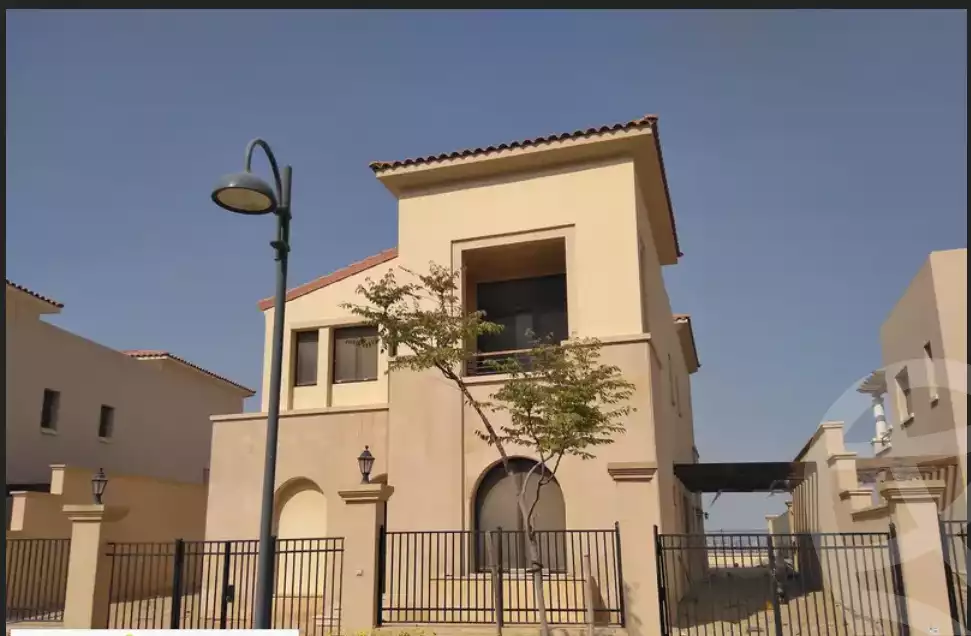 https://aqarmap.com.eg/ar/listing/5906956-for-sale-cairo-mokattam-compounds-uptown-cairo