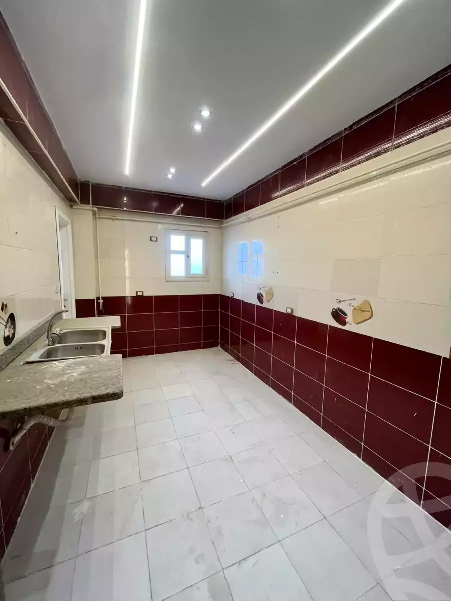 https://aqarmap.com.eg/en/listing/5907904-for-rent-cairo-new-cairo-first-settlement-neighbourhood-5-el-shaheed-islam-raafat-st