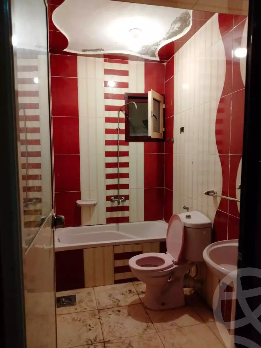 https://aqarmap.com.eg/en/listing/5908981-for-sale-alexandria-l-jmy-bw-ywsf-el-forn-st