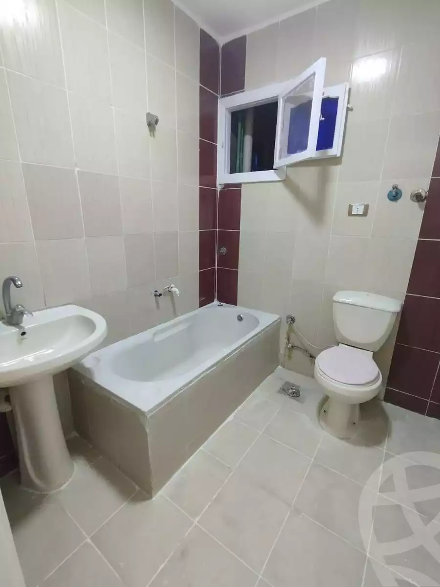 https://aqarmap.com.eg/en/listing/5909286-for-sale-alexandria-l-jmy-shataa-el-nakheel-no-6-st