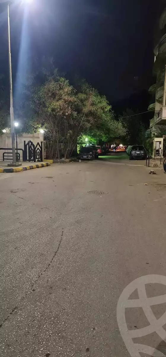 https://aqarmap.com.eg/en/listing/5909765-for-rent-cairo-el-haram-madkor