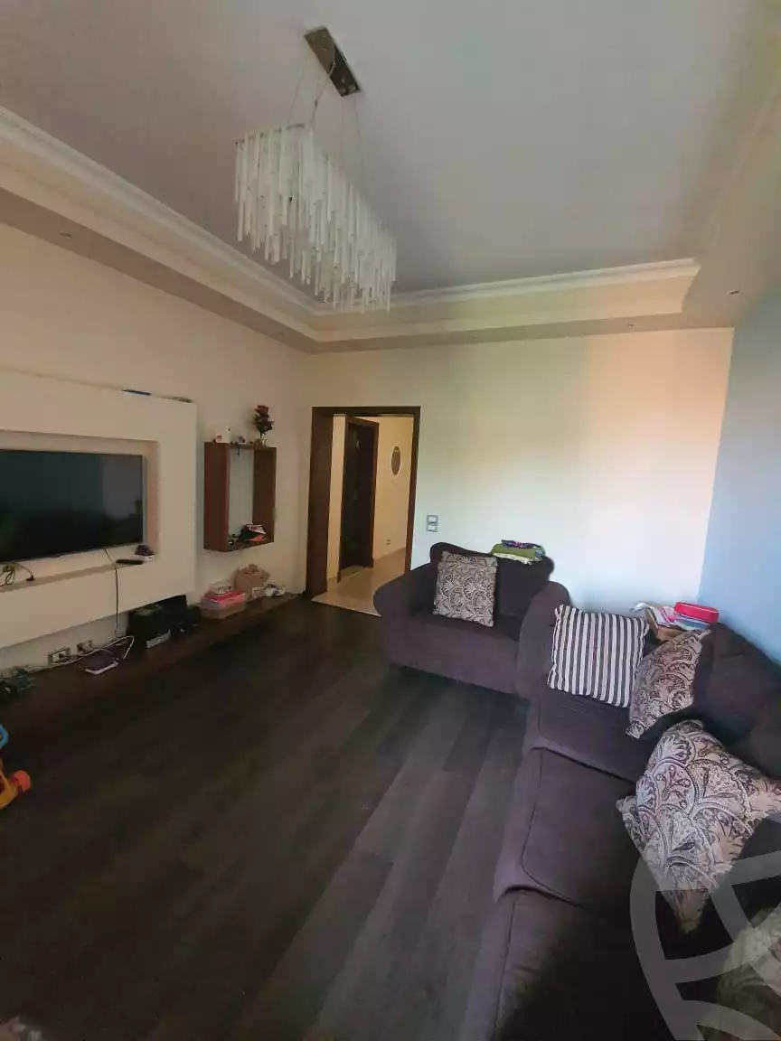 https://aqarmap.com.eg/en/listing/5910527-for-rent-cairo-el-sheikh-zayed-city-compounds-jeera