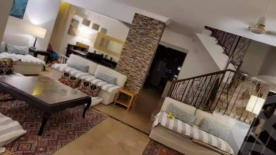 https://aqarmap.com.eg/en/listing/5910817-for-sale-cairo-mokattam-lhdb-l-ly