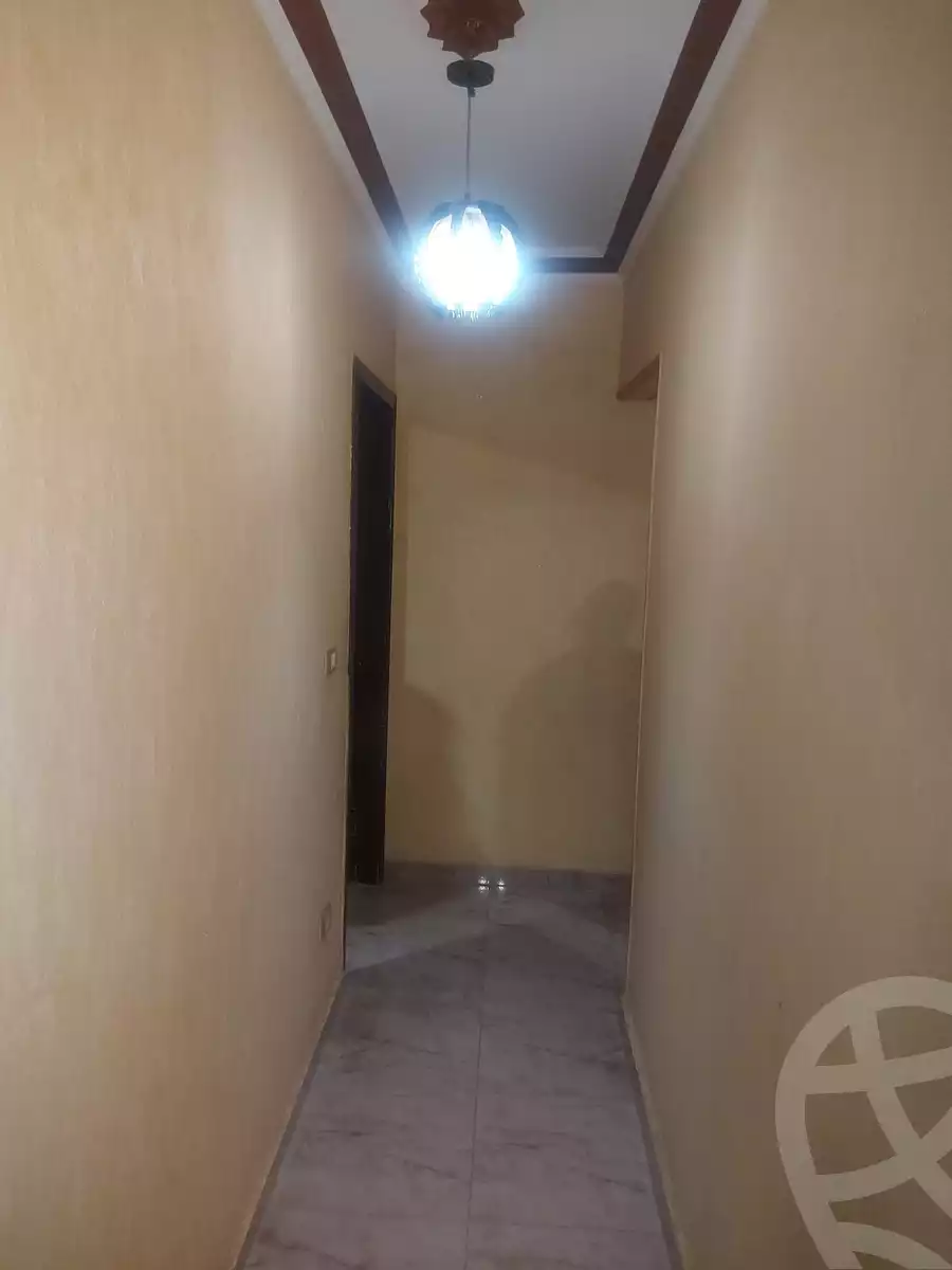 https://aqarmap.com.eg/en/listing/5911908-for-sale-cairo-helwan-helwan-el-sharkeya-gaafar-st