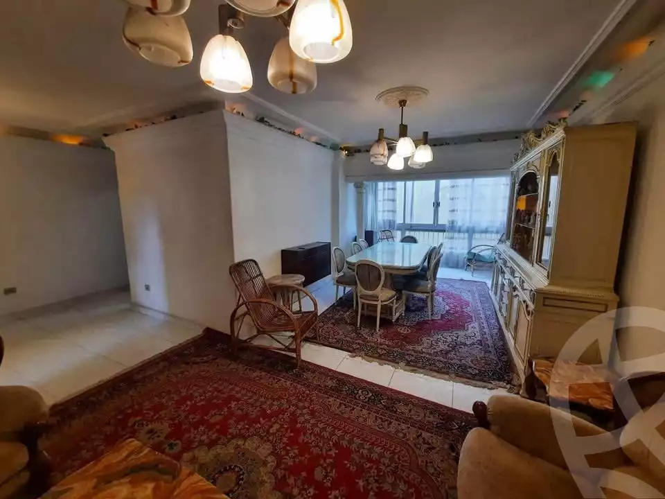 https://aqarmap.com.eg/ar/listing/5912869-for-sale-alexandria-glim-shr-bw-qyr-tryq-lhry