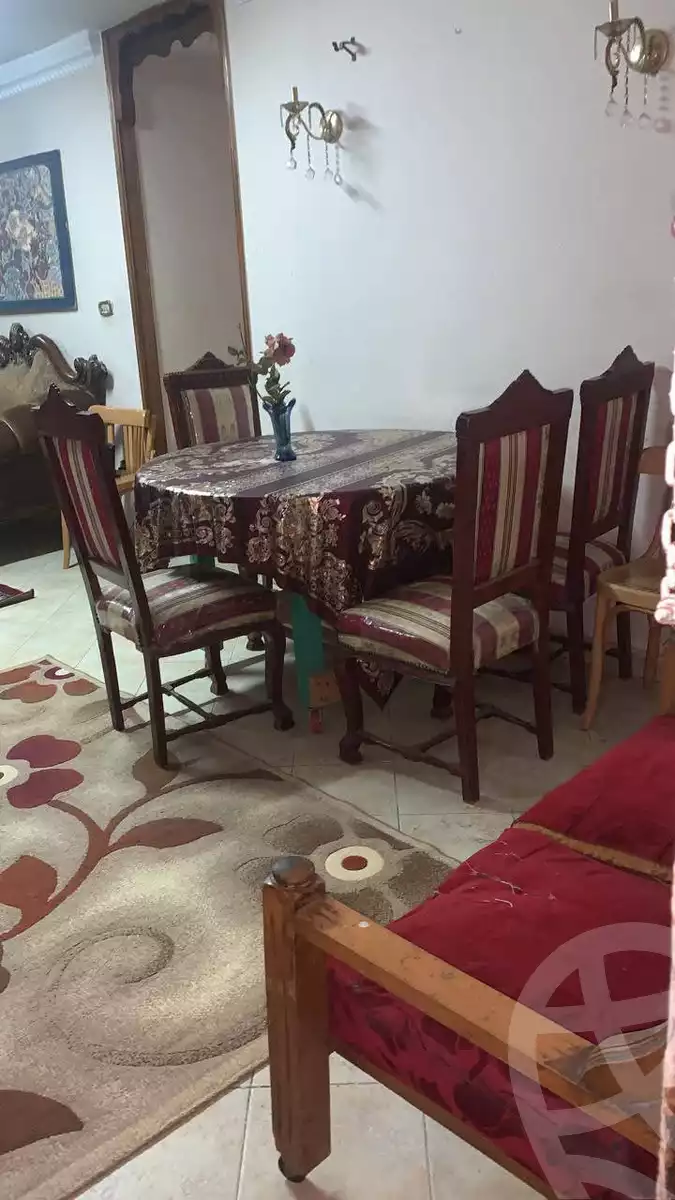 https://aqarmap.com.eg/en/listing/5912947-for-rent-cairo-ljyz-shareaa-morad  charel degol