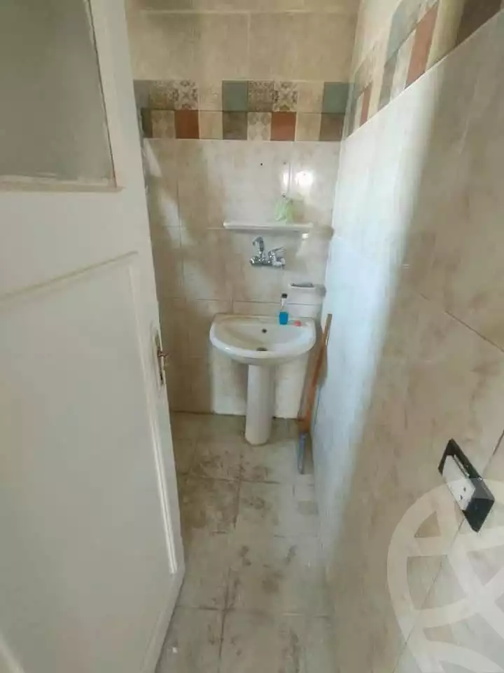 https://aqarmap.com.eg/en/listing/5913344-for-sale-alexandria-rs-ltyn