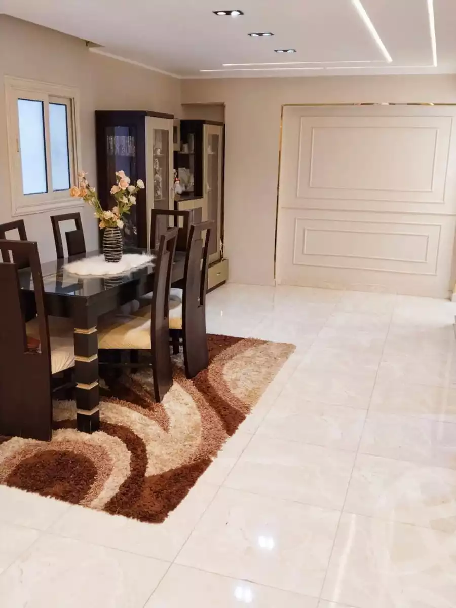 https://aqarmap.com.eg/en/listing/5913963-for-sale-cairo-el-zaytun-lzytwn-lshrqy-toman-bai-st