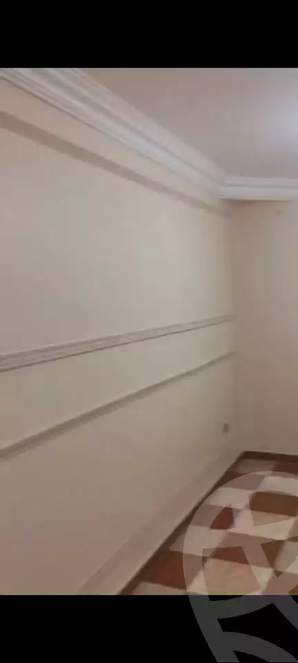 https://aqarmap.com.eg/ar/listing/5914598-for-rent-cairo-faisal-kafr-tohormos-el-shaheed-ahmed-hamdy-st